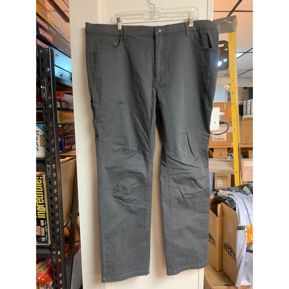 ST John's Bay Outdoor 5 pocket Stretch mens gray pants size 42 NWT